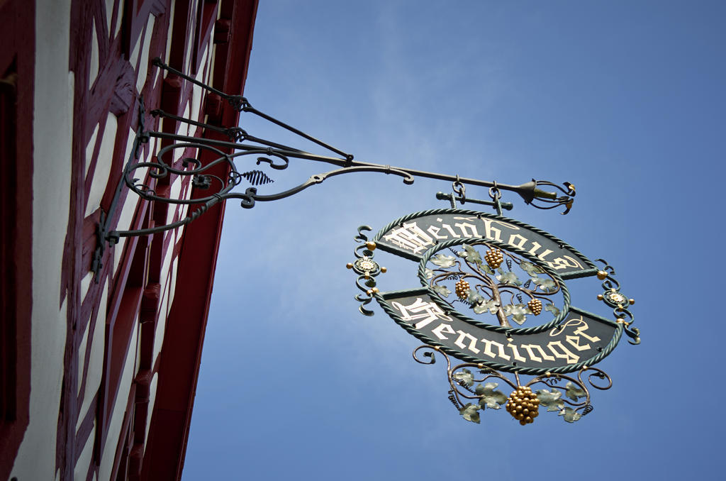 Weinhaus Henninger Hotel Kallstadt Exterior photo